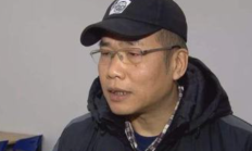 万博体育:马德兴谈国足：最大败笔就是防守型中场的位置上，选择黄政宇首发
